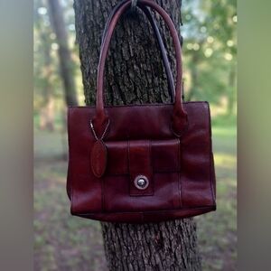 Gorgeous Pelle Leather Bag